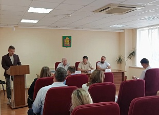 Состоялось заседание Межотраслевого совета потребителей по вопросам деятельности субъектов естественных монополий при Губернаторе Пензенской области Состоялось заседание Межотраслевого совета потребителей по вопросам деятельности субъектов естественных монополий при Губернаторе Пензенской области